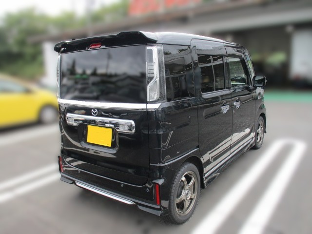 斜め後ろぼかし済み
