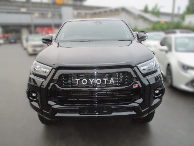 正面ぼかし済み