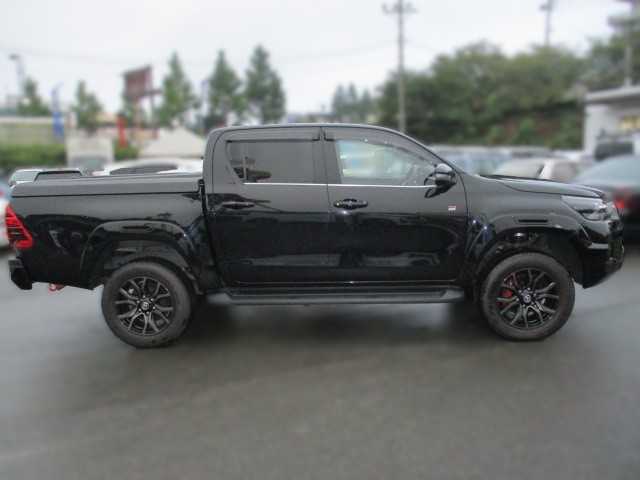 側面ぼかし済み