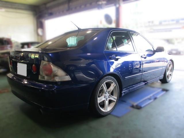 斜め後ろぼかし済み