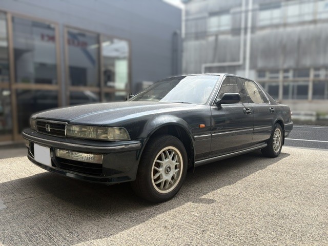 旧車の維持整備を行いました。